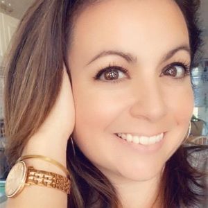 Meet your Posher, Cari